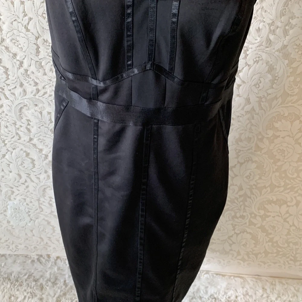 ❌SOLD❌TORRID BLACK SCUBA KNIT & MESH BODYCON DRESS - Picture 6 of 14